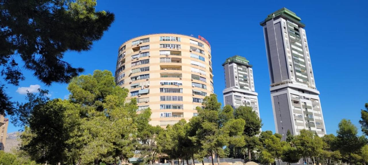 Azul De Mar Apartment Benidorm Bagian luar foto