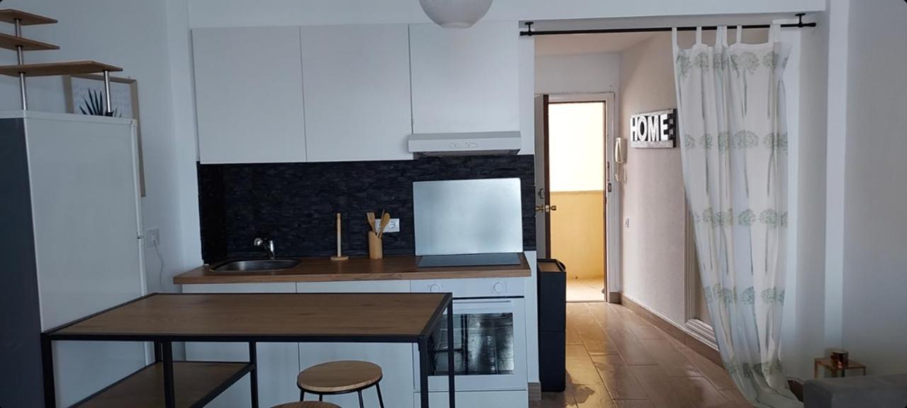 Azul De Mar Apartment Benidorm Bagian luar foto